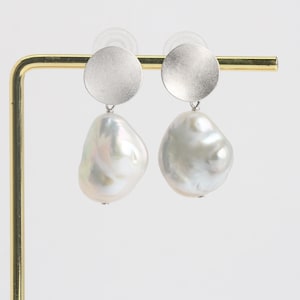 15-16mm large keshi pearl earring,ivory white irregular baroque pearl dangle earring,freshwater pearl earrings,sterling silver earrings