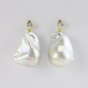 Large baroque pearl earrings,CZ fake diamond earrings sterling silver white jumbo freshwater flameball pearl earrings,big size pearl earring