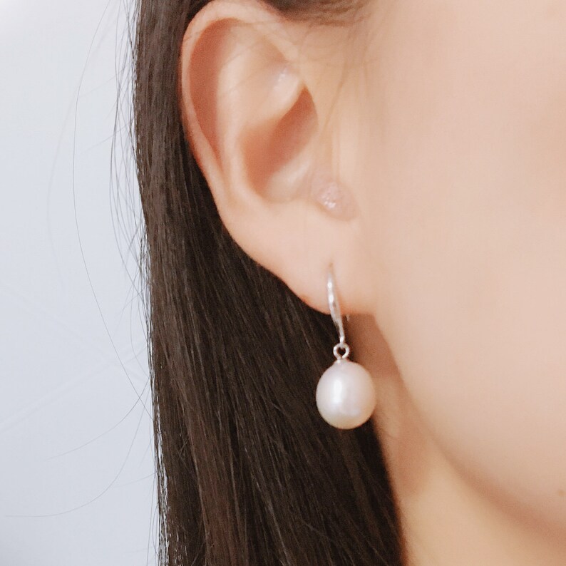 10mm ivory pearl drop earings,bridal pearl earrings,freshwater drop pearl earrings,pearl earrings for bridesmaid gifts,wedding earrings