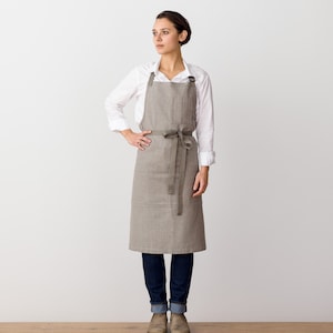 Tan Kitchen apron for women, men w/pockets Adjustable Tan Straps Chefs, bakers, and baristas Hand-loomed, cotton canvas Professional image 1