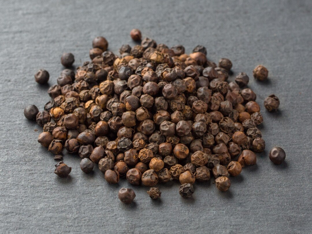 Tellicherry Pepper, 2oz Tube, Whole, Black Peppercorns, Kerala India
