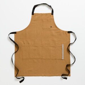 Apron for men with pockets Ochre with Black Straps Chefs, bakers, BBQ Hand-loomed, Cotton canvas Kitchen, Restaurant, Professional image 5