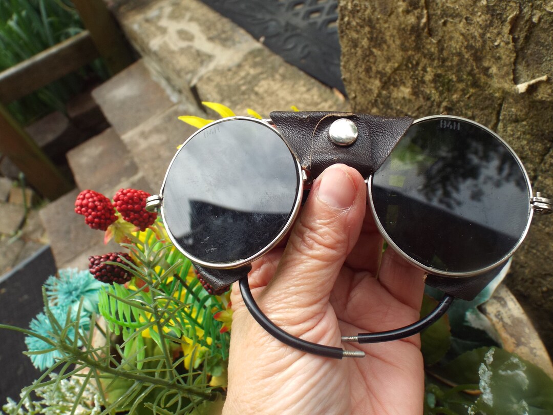 Classic Vintage Motorcycle Sunglasses /goggles Leather Shields B4H
