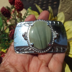 Gorgeous Unique Western Belt Buckle Mounted with Gray&#39;s  Stone  Detailed-Old New Stock-Silvertone Hardware