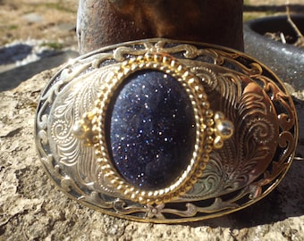 Classic Vintage  Unique Western Belt Buckle Mounted  with Black Metal Flake  Stone-Gold and Black Hardware