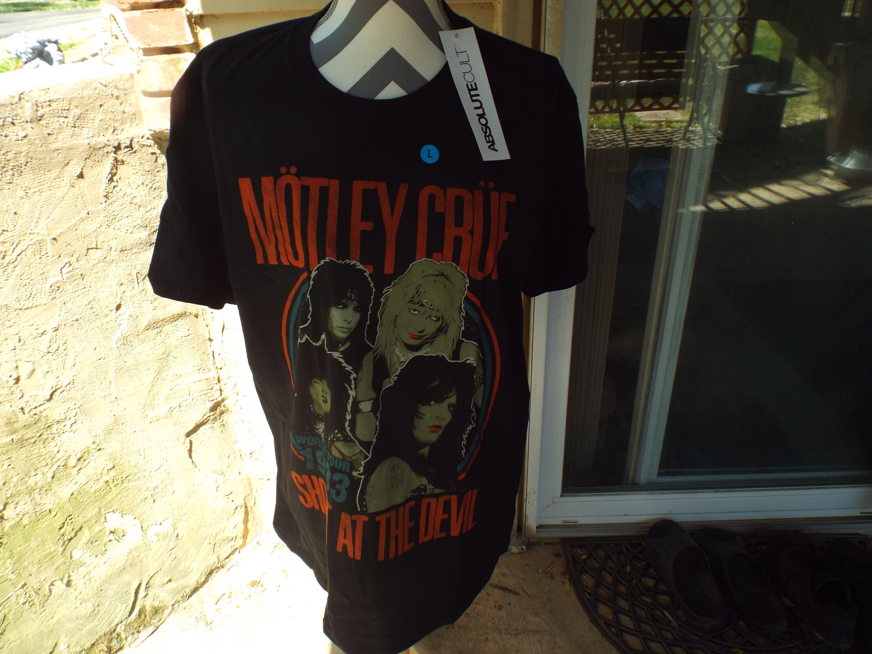 Motley Crue Black Large Shout At The Devil Tee Shirt with tags 