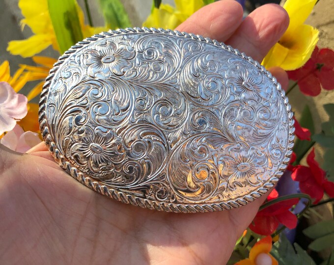 Ceinture En Cuir GAP - Taille S - Motif Floral Embossé Et Boucle Argentée - Occasion En Excellent état