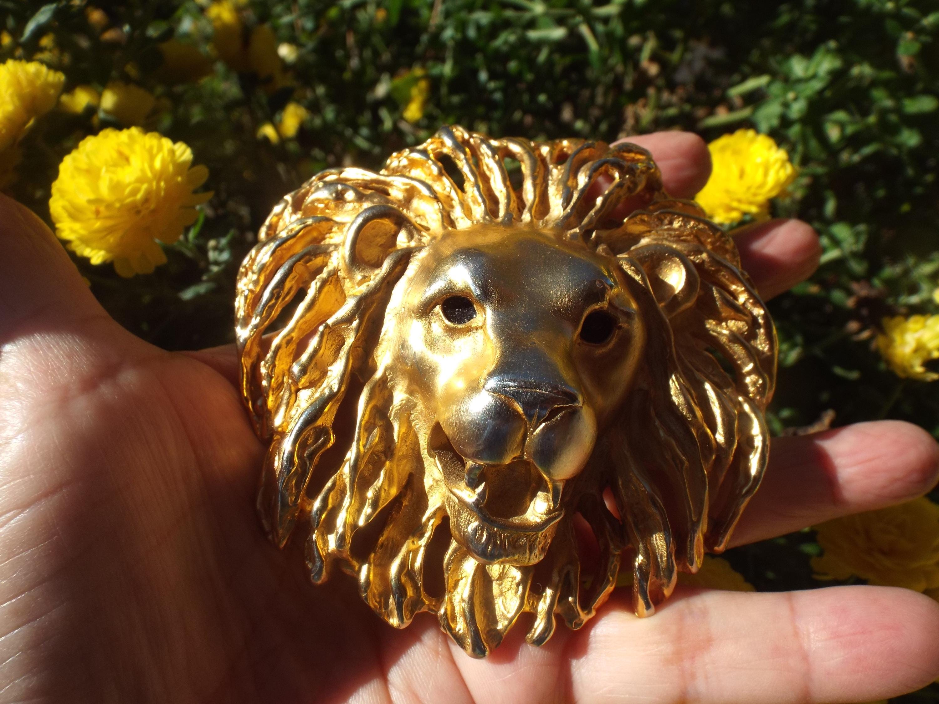 Vintage Doreen Ryan Lions Dogs Large Womens Belt Buckle - DR 94 - Gold Tone Vintage Doreen Ryan DR 94 Gold Tone Seashell Belt Buckle | eBay main image 3