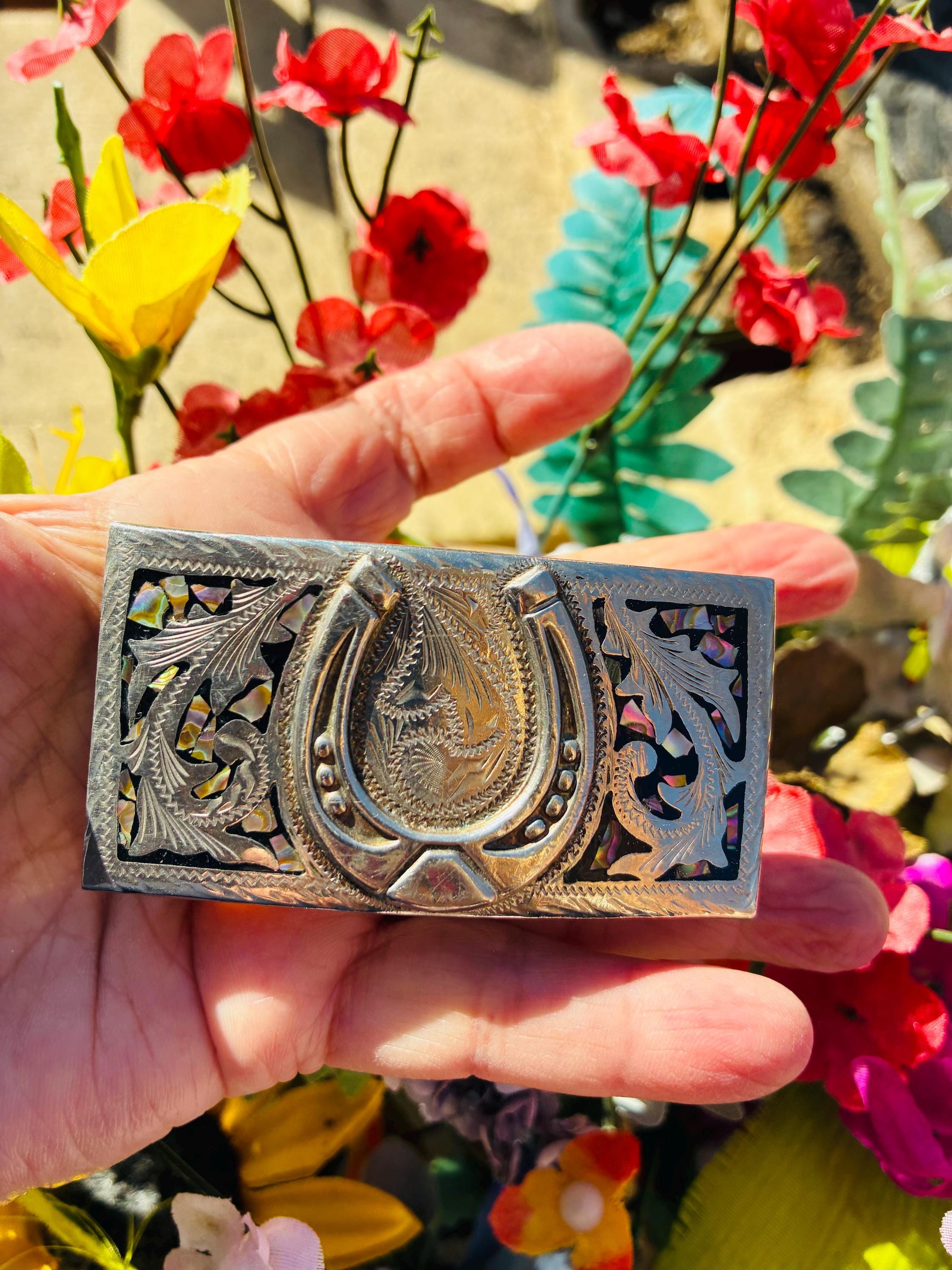 Western Silver Tone Oval Belt Buckle Iridescent Abalone Shell Floral Scalloped Abalone Belt Buckle | eBay main image 4
