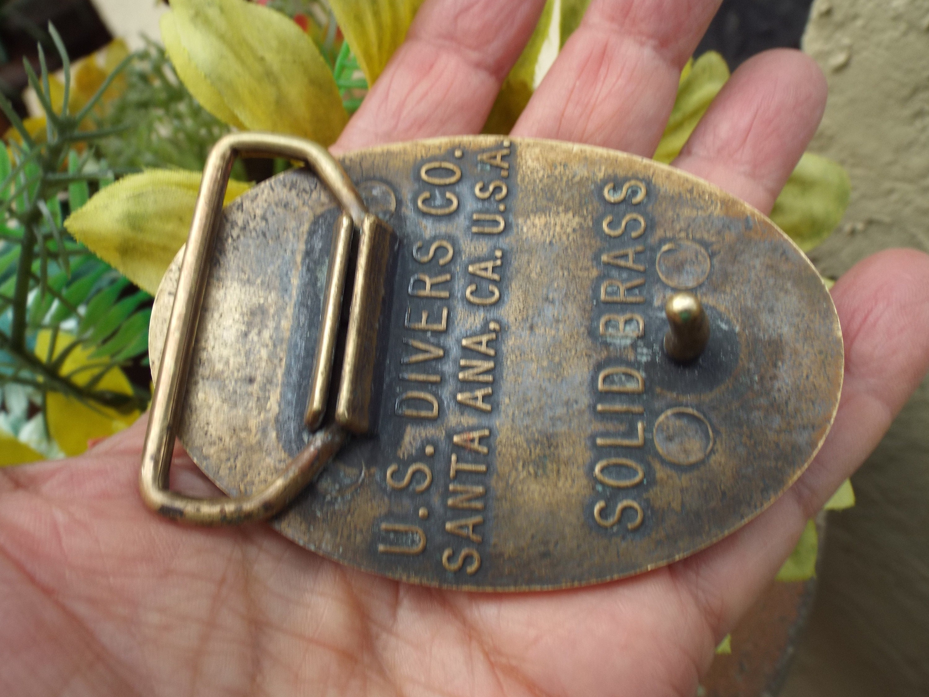 Classic Vintage U.s.divers 26 Years Aqua Lung Solid Brass