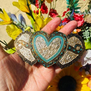 Western Scrolling Pattern Buckle with Turquoise Stone Flowers and Rope Edge Western Rowel Silver & Gold Belt Buckle with Turquoise  main image 4