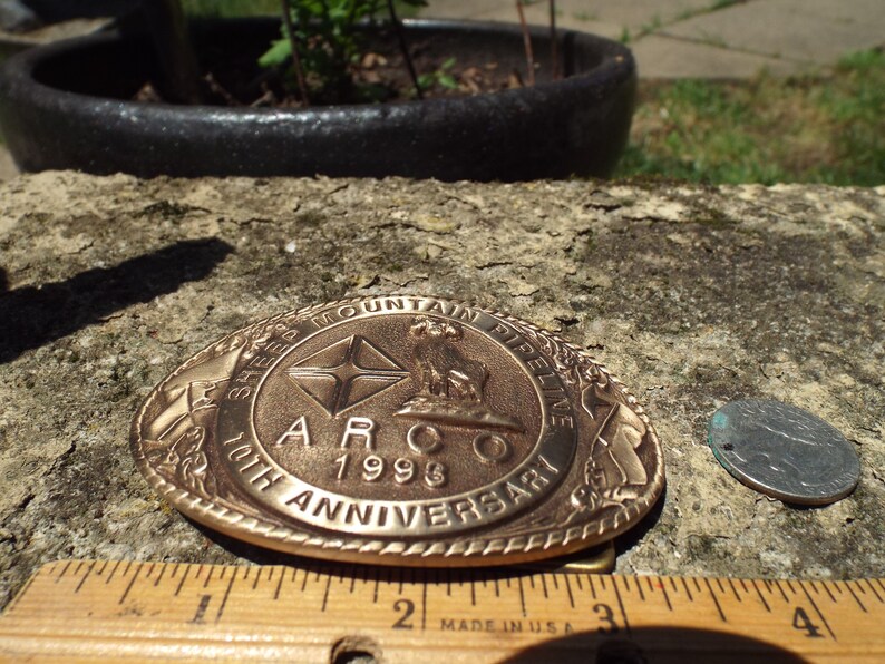 Classic Vintage 1993 Sheep Mountain Pipeline 10TH Anniversary ARCO Badge Belt Buckle image 3