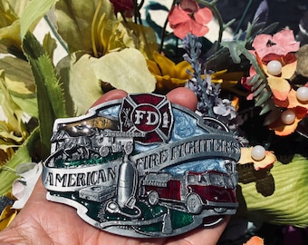 Classic vintage Siskiyou 1988 Enamel on Pewter “ American Firefighters Belt Buckle- old new stock