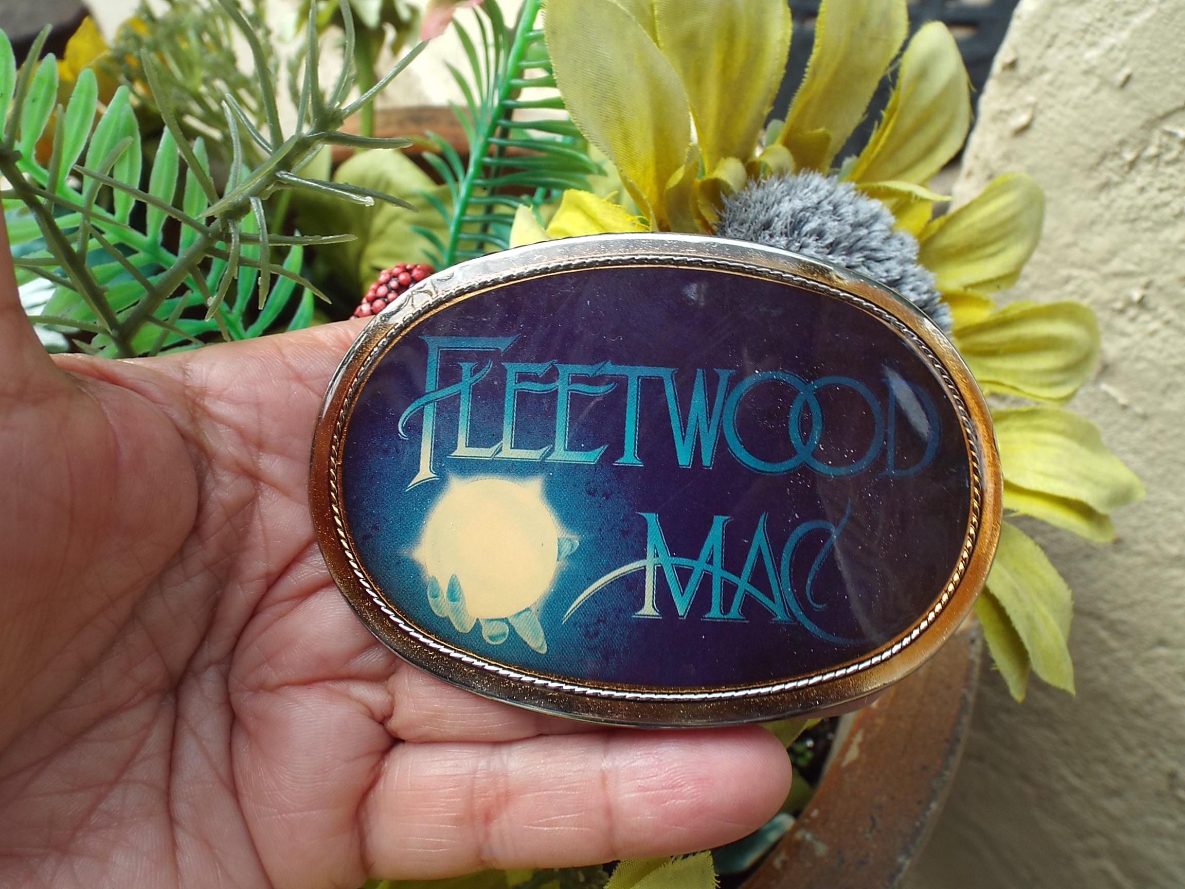 Rare Fleetwood Mac 1970s belt buckle IMG_6185_3024x.jpg?v=1643328643 main image 4