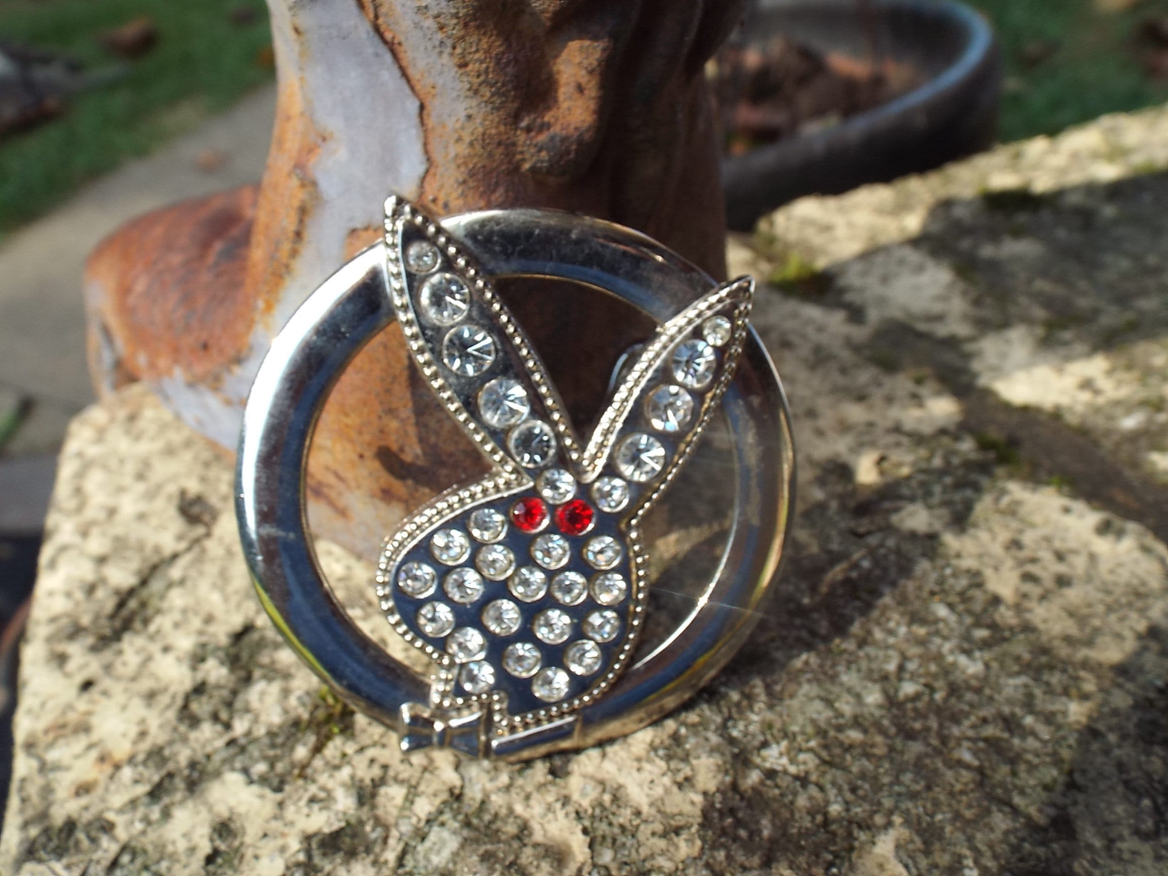 Sexy Rhinestone Playboy Bunny Belt Buckle - Etsy Norway display picture 1