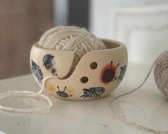 Ceramic Knitting Bowl, sheep Yarn Bowl, Yarn bowl, funny yarn bowl, knitting lovers