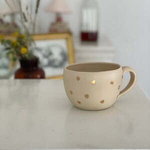 Loveramics 200ml / 6.5oz Egg Coffee Cup Potters