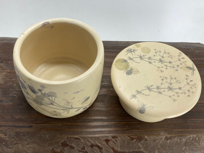 French butter crock, French butter keeper, meadow flower, french butter crock zdjęcie 6