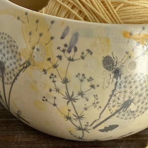 Pottery yarn bowl, pottery knitting bowl, ceramic yarn bowl, flower yarn bowl image 9