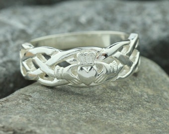 Claddagh ring, Mens silver Claddagh , with celtic rope band. Mens ring, Mens wedding ring.