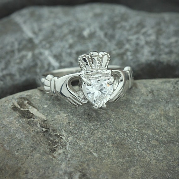 Heritage Claddagh Ring | Claddagh Ring Without Crown | bahai.org.pg