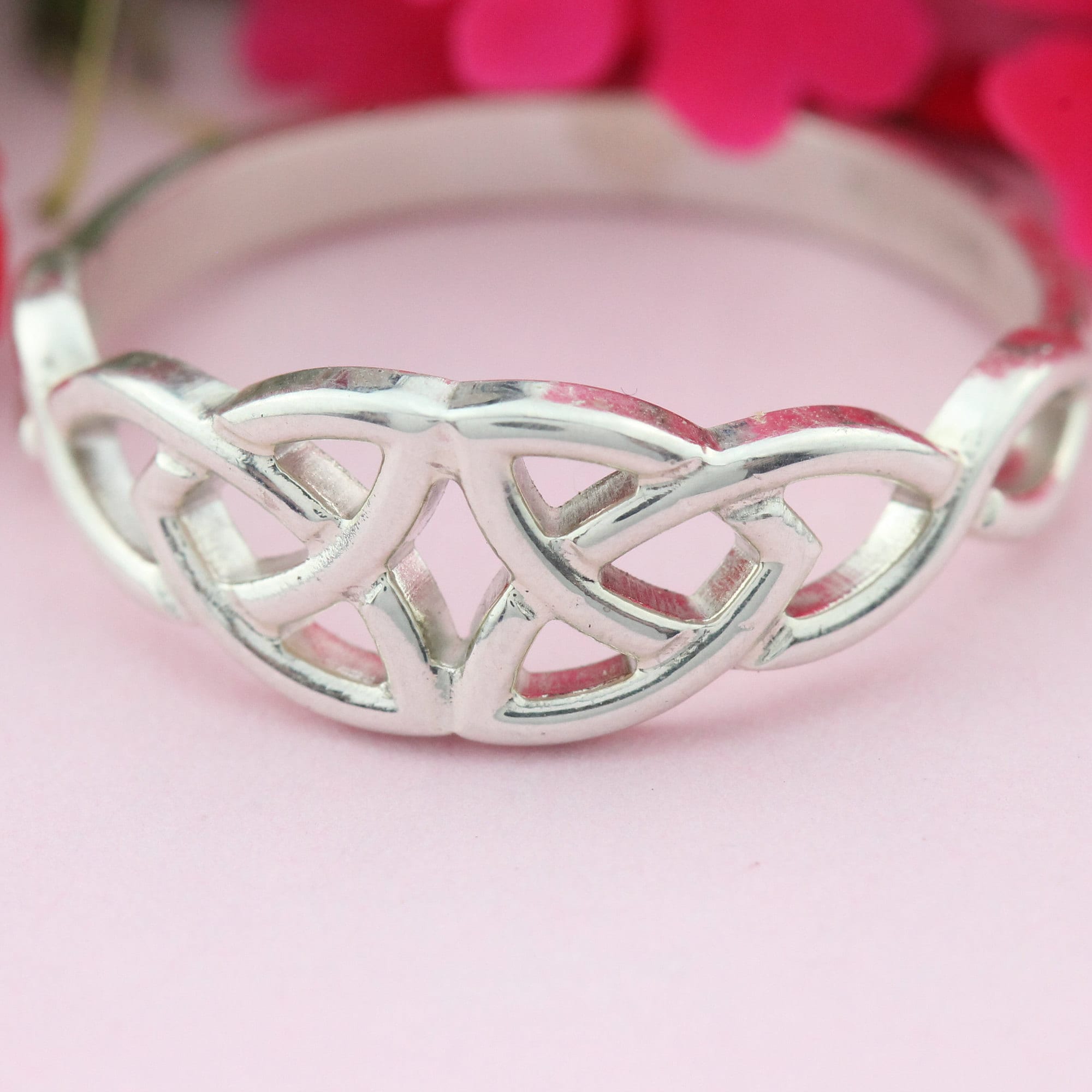 Celtic Ring, ladies sterling silver Irish celtic knot ring