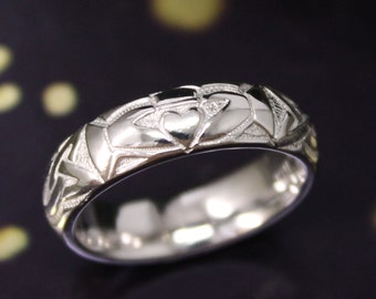 Claddagh wedding ring. Men&#39;s 14K Gold, Irish Celtic  wedding ring with claddagh design, also available in sterling silver.