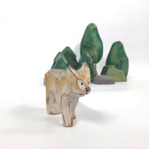 lynx of Canada, wooden toy, eco-friendly toy, forest animal, wooden figurine image 1