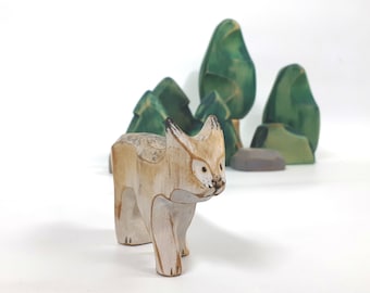 lynx of Canada, wooden toy, eco-friendly toy, forest animal, wooden figurine