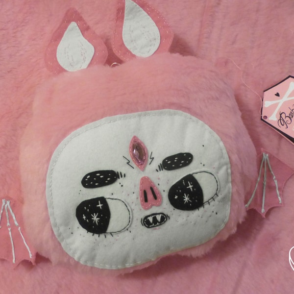BARBASTRELLA (bat-plush)