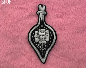 DEADLY FLOWER (sew-on patch) NEW