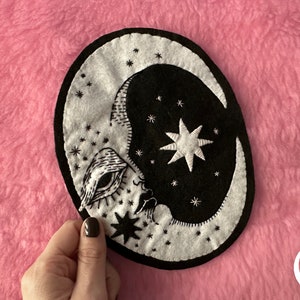 LUNAIRE sew-on patch NEW image 3