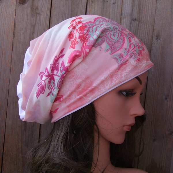 Rosa florale Slouchy Beanie für Frauen, Chemo-Kopfbedeckung für den Sommer, Kopfwickelschal, leichte Mütze für Krebspatienten und Haarausfall, Kopfbedeckung