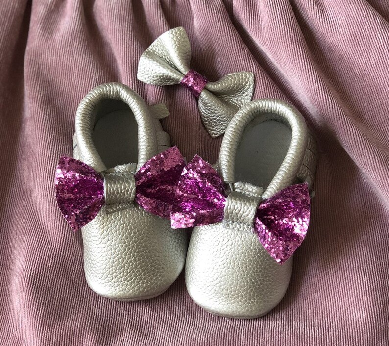 Unique Baby Gift Monogrammed Mom Gift New Mom Gift Baby Girl Gift Monogrammed Moccasins Glitter Bow /& Matching Bow Clip- Baby Girl Gift