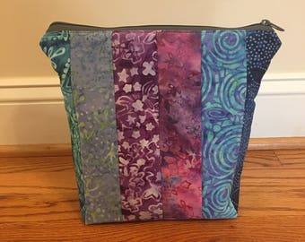 Quilted Project Bag - Zippered - Batik