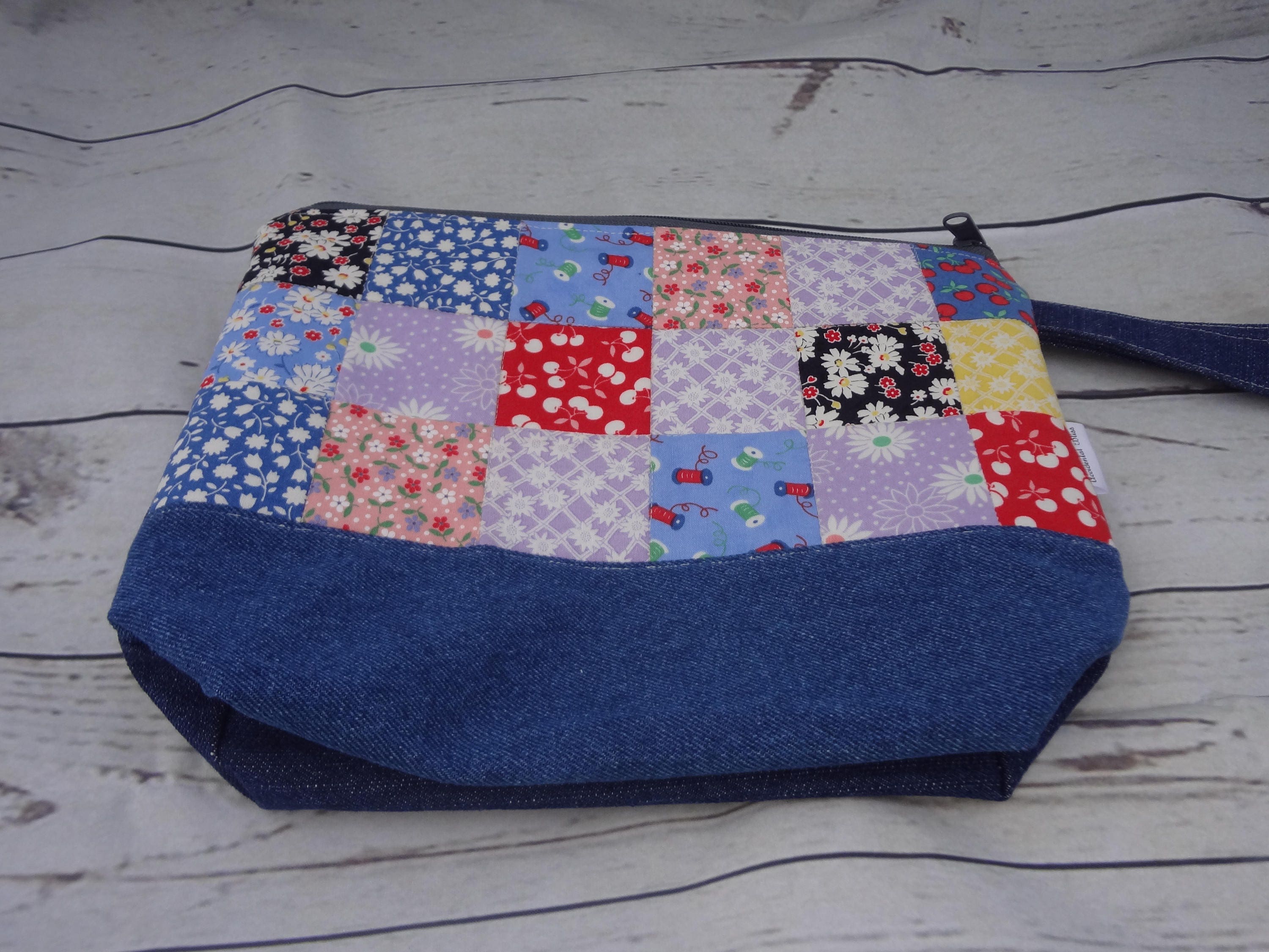 Quilted Project Bag Zippered With Handle - Etsy