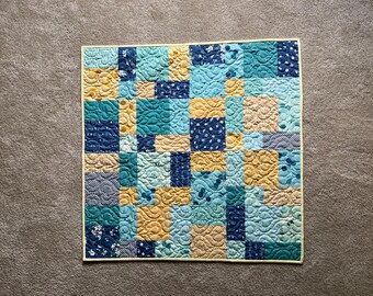 Handgemachte Baby Quilt - 35 ""Quadrat."