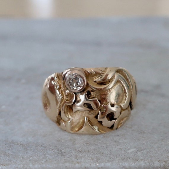 Antique Art Nouveau snake ring. Asian inspired Art