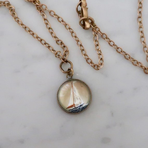 Louis Vuitton Pandantif Float Your Boat Yacht Pendant Gold Color Necklace