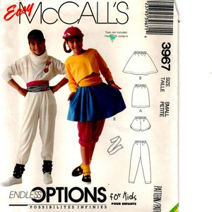 McCall&#39;s 3967 Uncut PATTERN Sz S 80s Girls&#39; Clothing Sewing Casual Lounge Wear Sweat Pants Sweat Suit Knit Top Bottom Shorts Skirt Easy