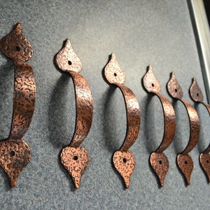 NOS Vtg 1 x Antique Copper Spade Drawer Pull 3.25&quot; Center Early American Colonial Cabinet Handle Rustic Primitive Hammered Metal 100 Avail