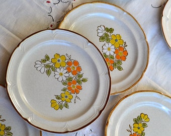 Vtg Farmhouse Plates Set of 7 Dinner Plates Hearthside Baroque Spring Garden Large Scalloped Stoneware Yellow & Orange Floral Flower Power
