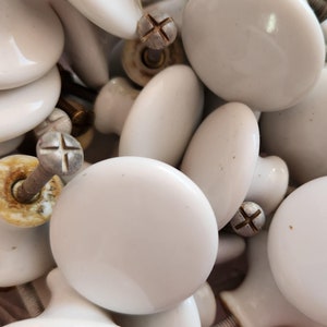 Vtg 2 x Porcelain Knobs 1.5&quot; Large Plain White Undecorated Ceramic Cabinet Drawer Pulls Mushroom Farmhouse Shabby Cottage 20 Pr Avail JAPAN