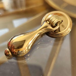 NOS Vtg 1 x Solid Brass Drop Pull + 1" Backplate Teardrop Drawer Pull Belwith Cabinet Handle Ornate Small Antique Buffet Dresser Sideboard