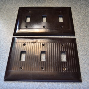 Vtg Choice 1 x Bakelite Dark Brown Plastic Switchplate Triple Toggle Light Switch 3 Gang Wall Cover Beveled Edge Art Deco Light Switch
