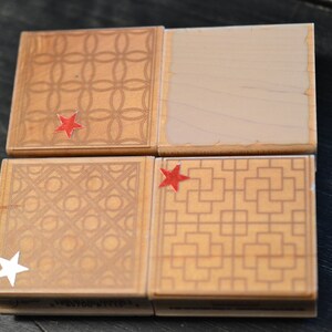 Vtg Lot de 4 Timbres d’art héros 2 « Texture carrée Ombre Impressions poétiques montées Tampons en caoutchouc montés Timbres en bois Ensemble Filigrane géométrique Mise en évidence