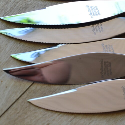 NOS MCM Atomic Starburst Steak Knives Set of 6 Mode Danish England Dinner shops Fish Knife Stainless Steel White Melamine Plastic Handles Modern