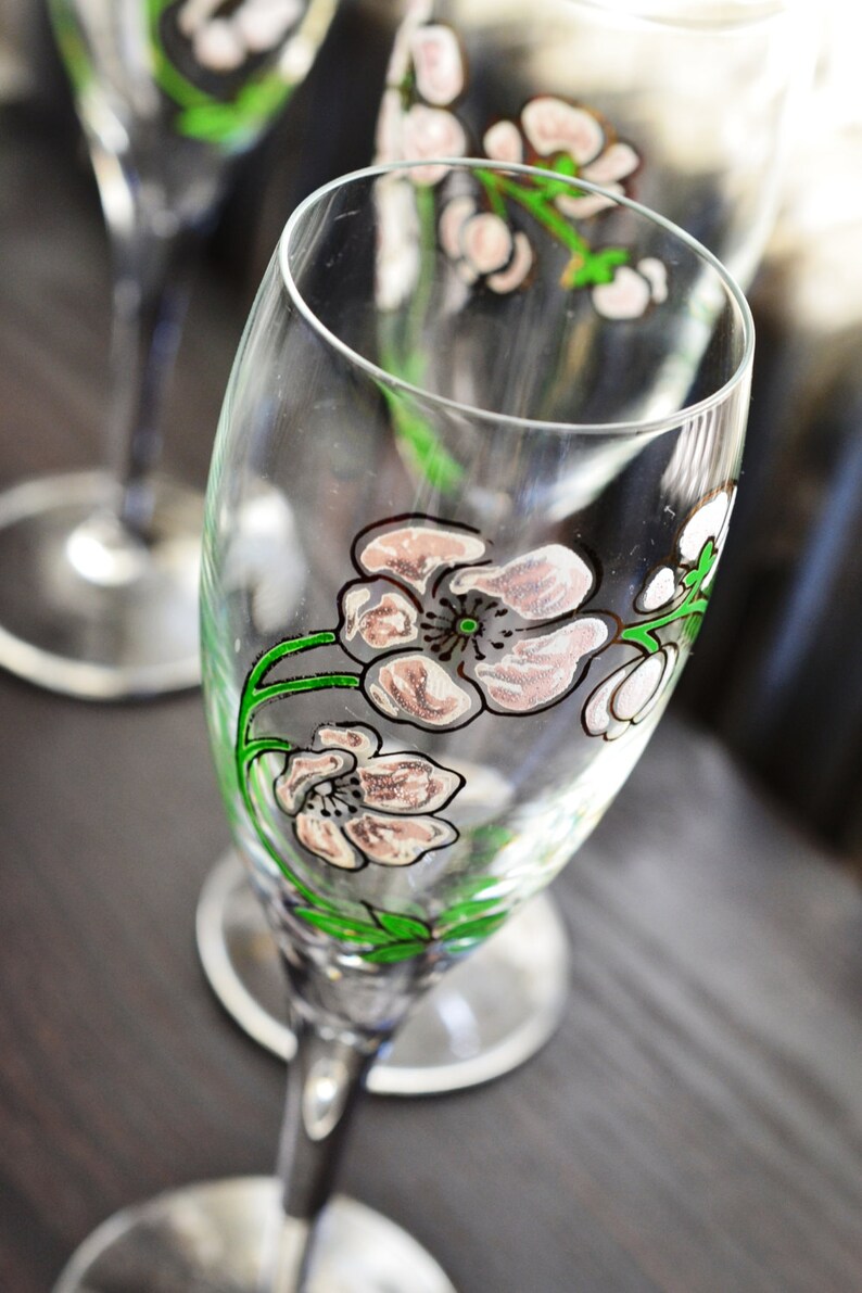 Perrier Jouet Champagne Flutes Lot Set of 4 Glasses Belle Etsy