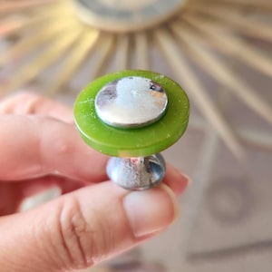 1 x Vtg Bakelite Knob Tested 1" Green Plastic & Chrome Cabinet Drawer Pull Small Round Kitchen Diner Knob Retro Jade Jadeite 16 Avail