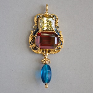Tudor pendant, 16th century pendant from England, XVI century Renaissance pendant, historical jewelry for your medieval costume, Middle ages